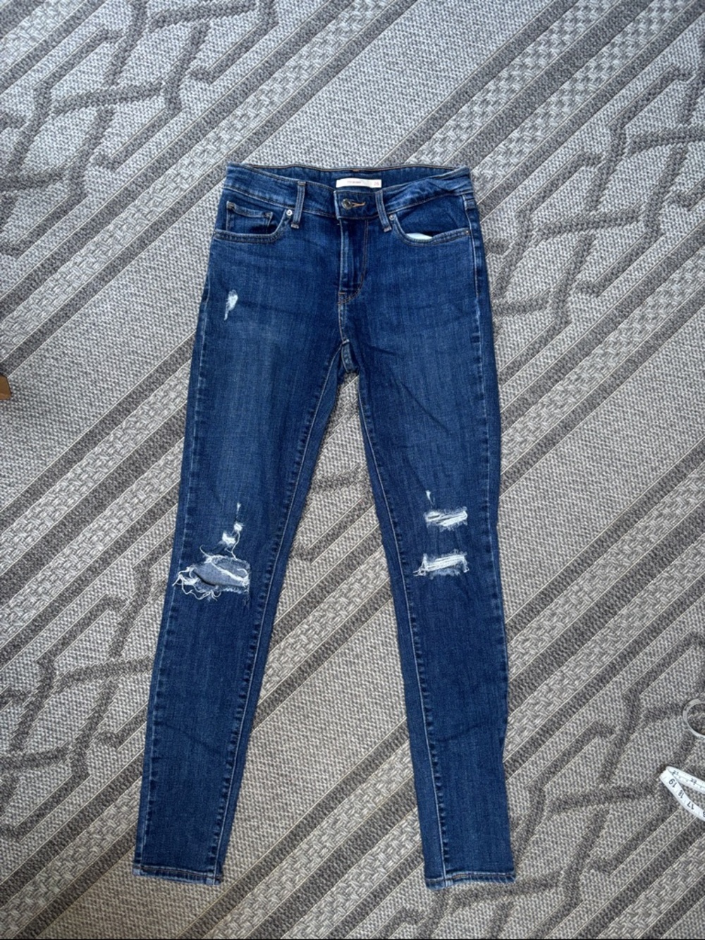 Levi’s Dark Blue Distressed Women's Skinny Jeans